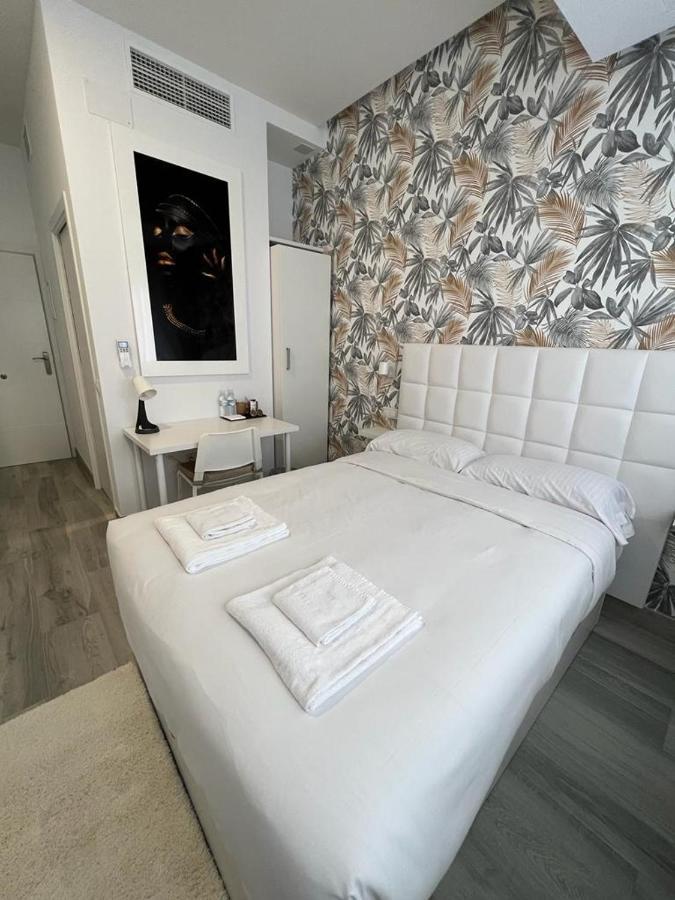Habitacion Praga Style Madrid Exterior foto